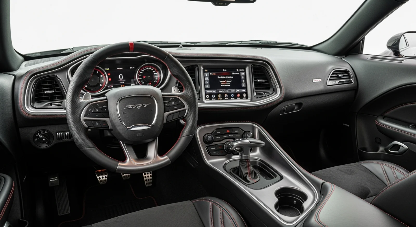 Dodge Challenger SRT 392 — interiér